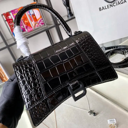 B - TASCHE