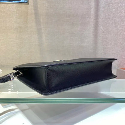 P - TASCHE
