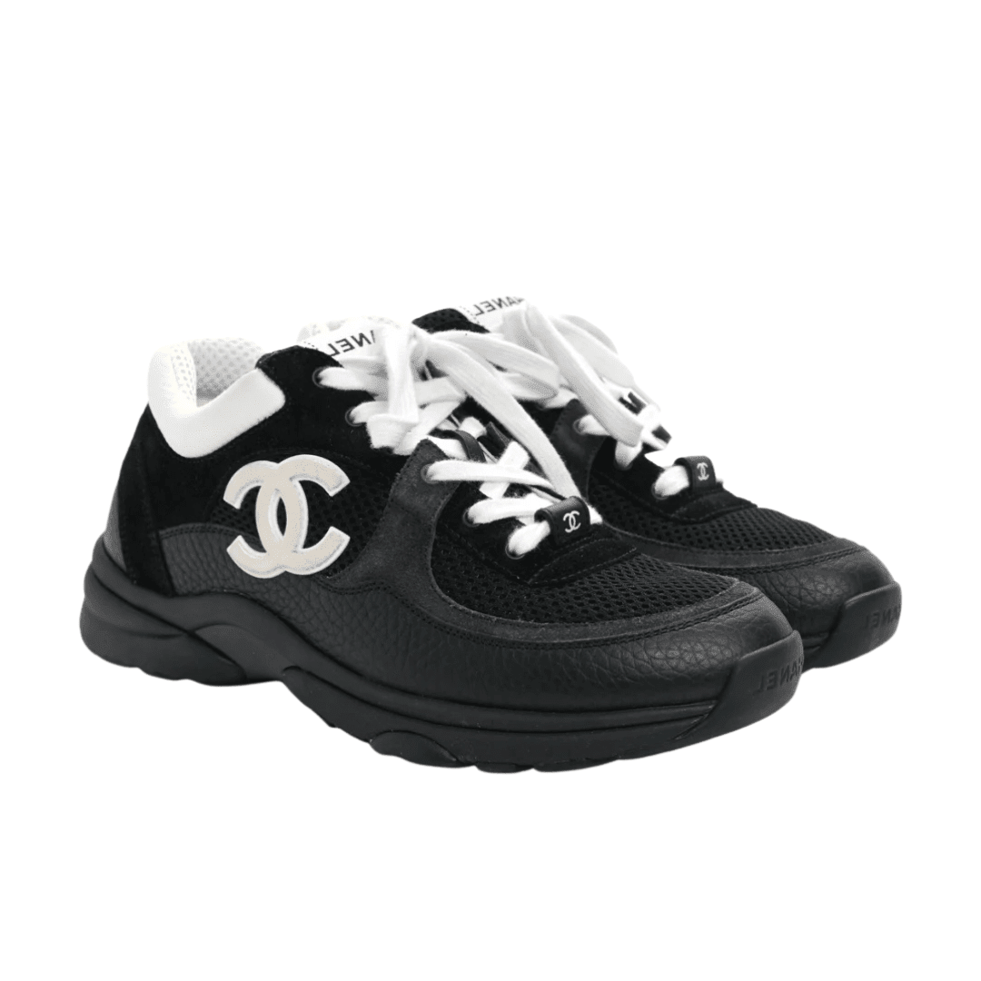 Runner Black White