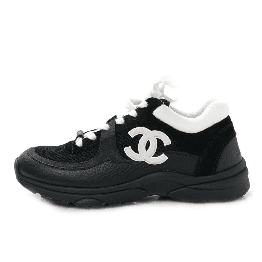 Runner Black White